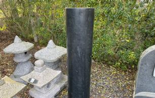 Søjle sort poleret