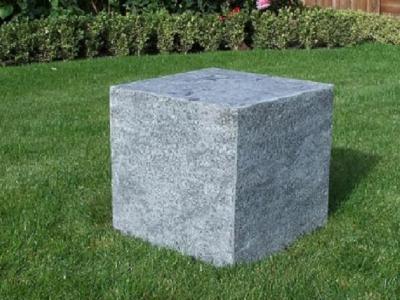 salg af Sokkel 40 x 40 x 40 cm