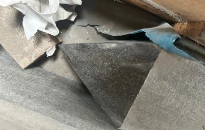 salg af Sokkel sort - H120 x 15 x 15 cm