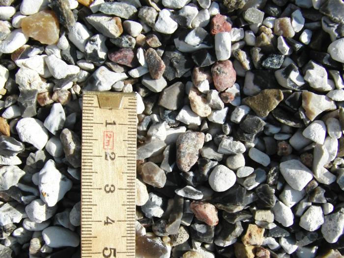 salg af Søsten sort/hvid perlesten 4-8 mm