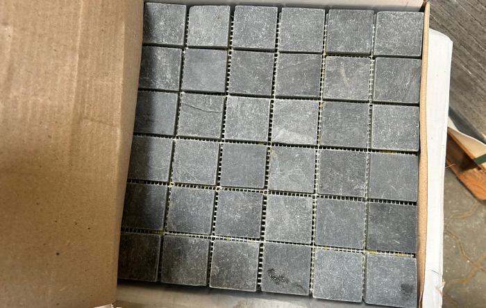 salg af Sort mosaik fliser på net rest parti