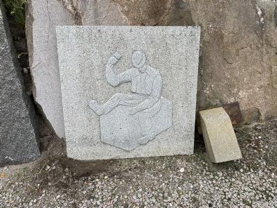 salg af Stenhugger relief