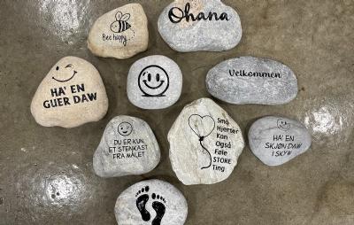 salg af Strandsten med motiv