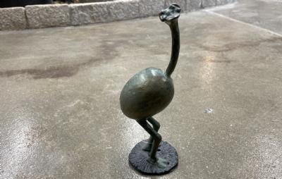 salg af Struds grøn metal