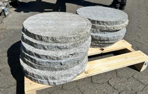Trædesten 2. sortering grå granit