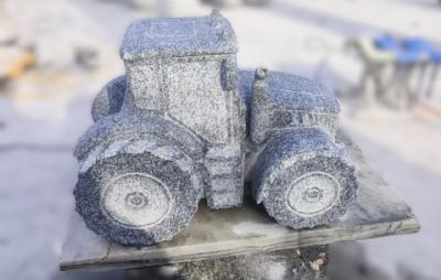 salg af Traktor gråsort granit