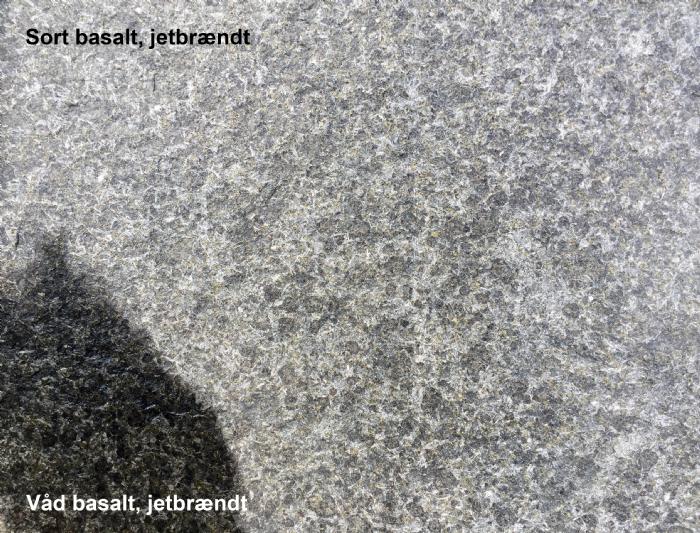 salg af Sort basalt flise