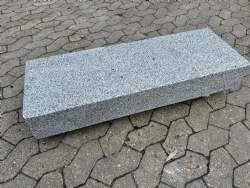 trin gråsort granit