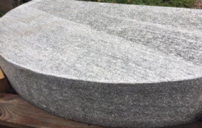 Trappetrin radius Santiago granit