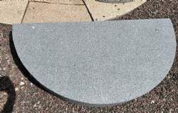 trin radius granit gråsort