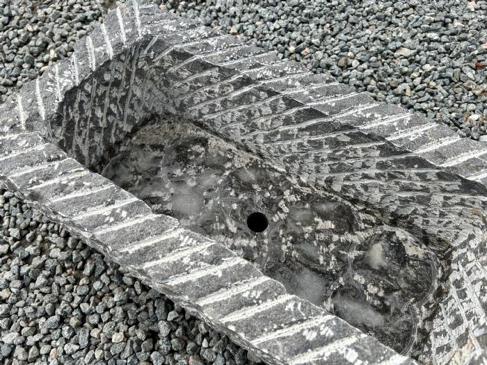 salg af Trug gråsort limestone