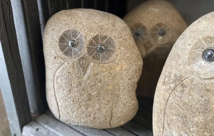 salg af Ugle i natursten