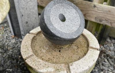 salg af Vandsten halvkugle på ring