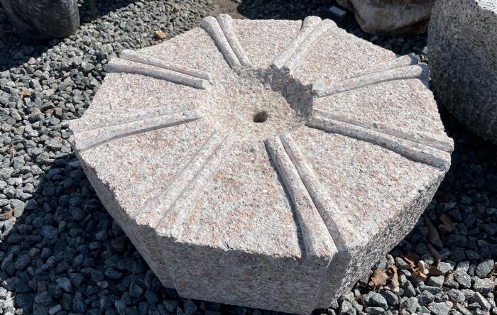 salg af Vandsten møllesten uden sokkel