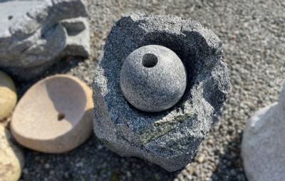 salg af Vandsten Rock kugle m/hul