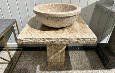 Vaskesøjle gul granit bowl