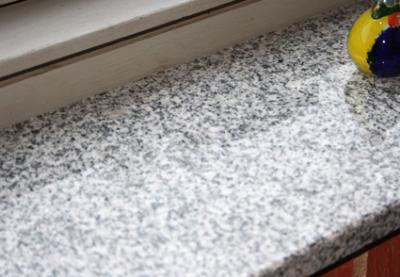 salg af Vindueskarm grå poleret granit - 145x30x2